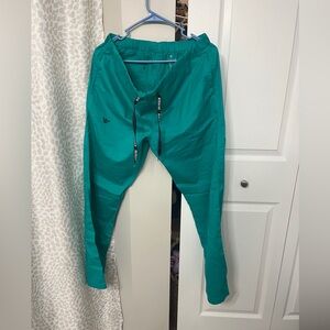 Med Couture Scrub Pants